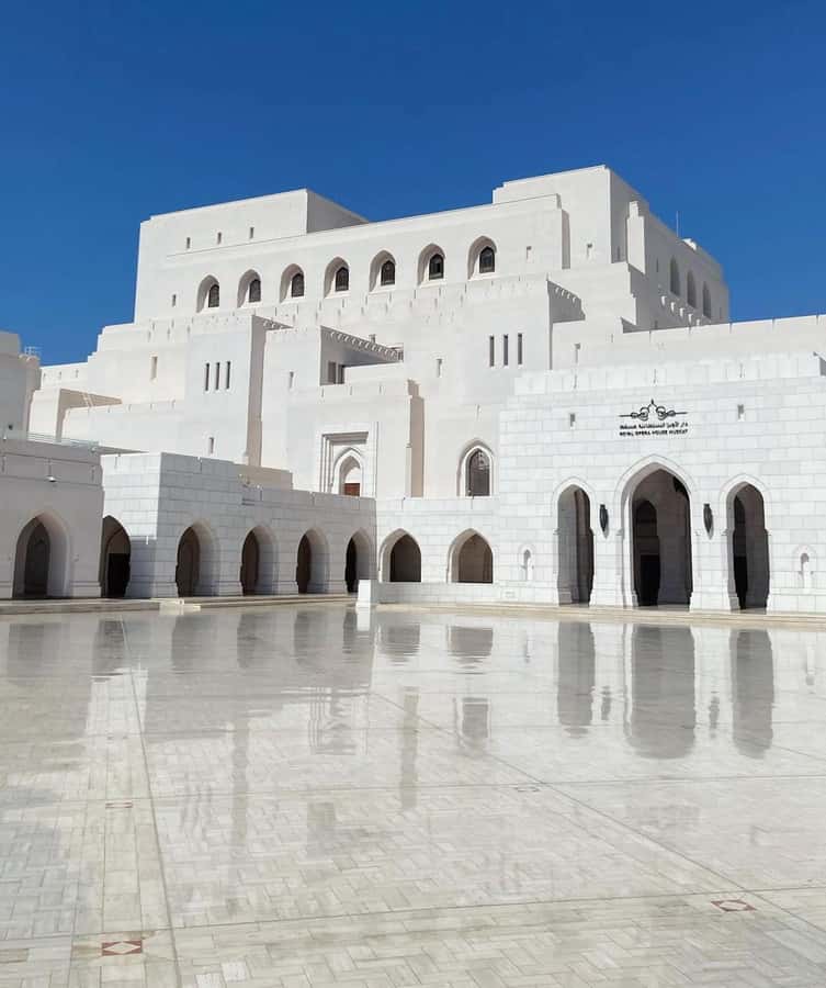 muscat city tour with pick up SMALL GROUP 7 PEOPLE MAX - Comfort, pace, and what to bring