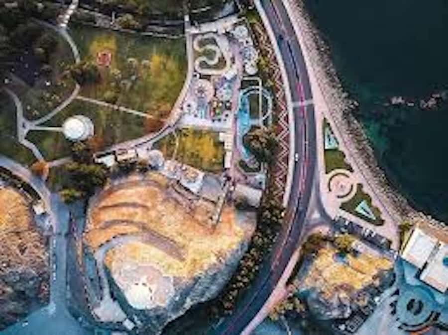muscat city tour with pick up SMALL GROUP 7 PEOPLE MAX - Does $100 represent good value?
