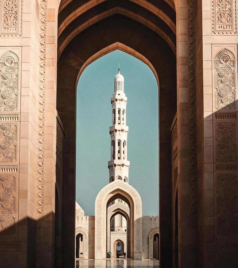 muscat city tour with pick up SMALL GROUP 7 PEOPLE MAX - Royal Opera House Muscat and modern Omani design