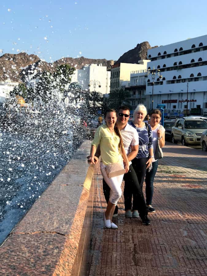 Muscat: Day Tour with Omani Lunch, Hotel Pickup, and Airfare - Walking the Muttrah Corniche