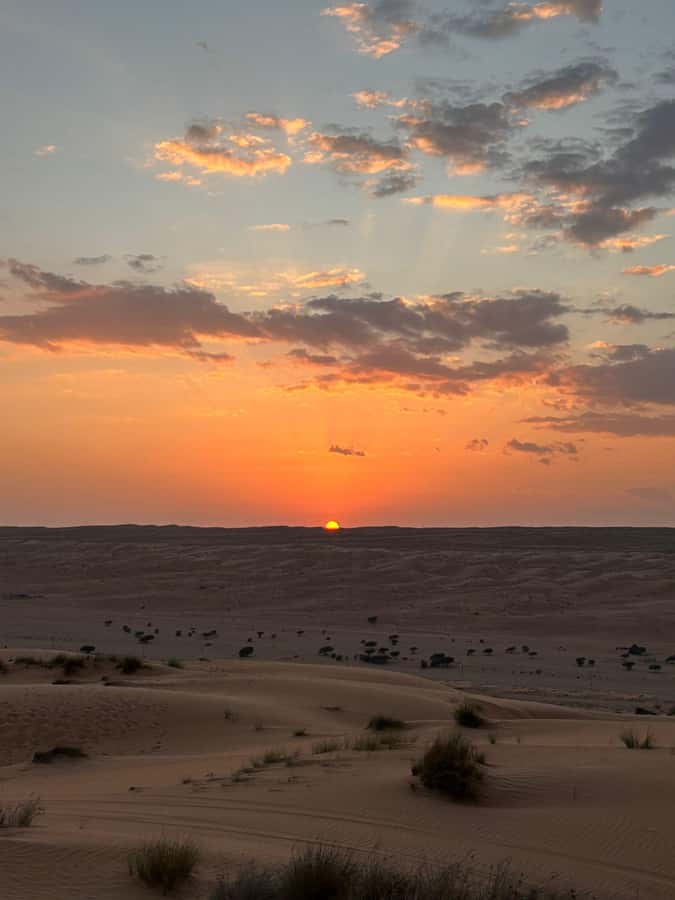 Muscat: Desert Sunset &Wadi Bnai Khalid Full-Day Tour+Lunch - Is $198 a fair price?
