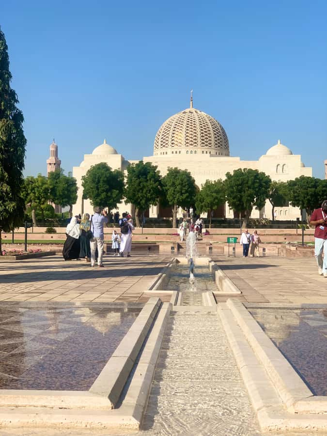 Muscat: Group City Tour with Pickup and Lunch or Dinner - Muttrah Souq, where shopping becomes part of the tour