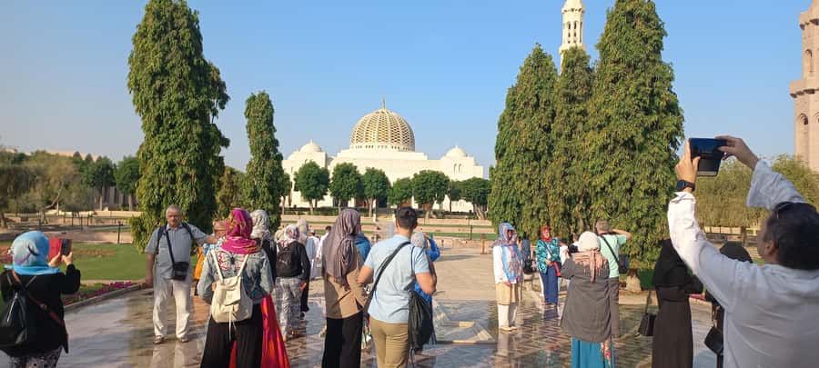 Muscat: Half Day-City Tour - What the private format really changes