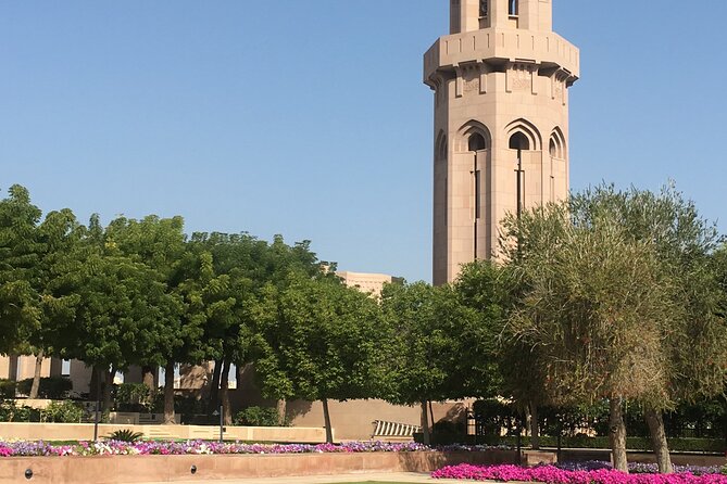 Muscat: Half-Day Muscat Private City Tour With Pickup/ Drop off - Bait Al Zubair: a compact cultural museum