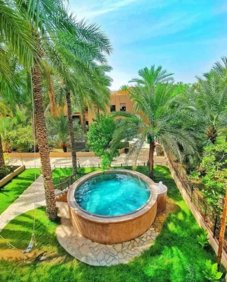 Muscat Oman Grand Canyon, Jebel Shams & Nizwa - Who will get the most from this tour