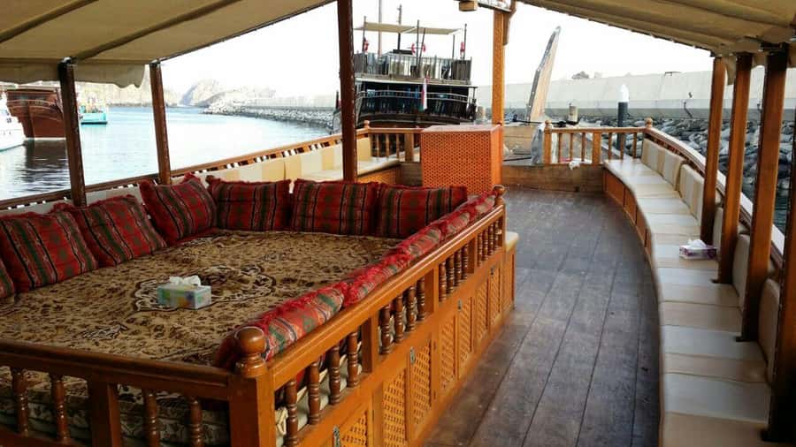 Muscat: Omani Dhow Coastal and Sunset Cruise - Food, service, and the feel on board