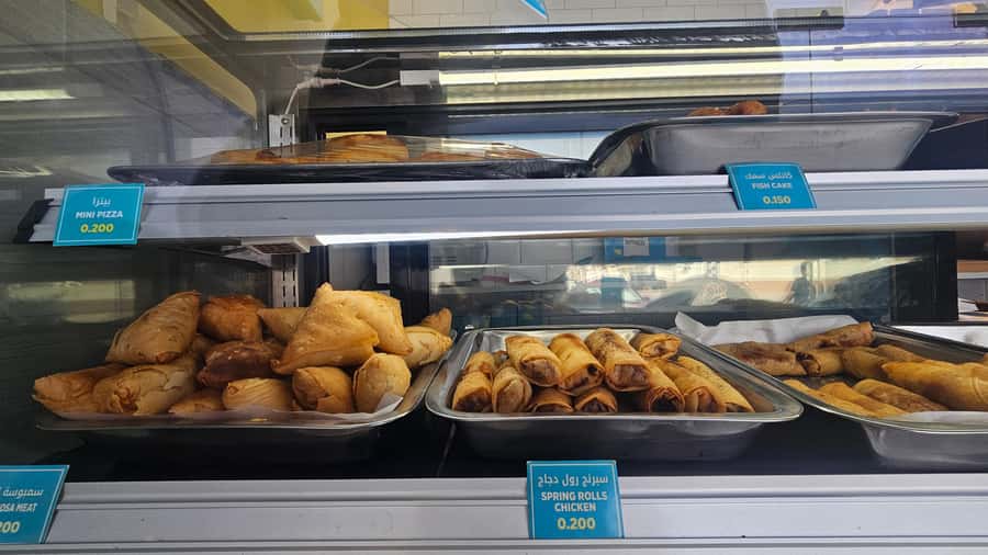 Muscat: Omani Food Tour with Shuwa & Halwa - Zanzibar snacks reveal Oman’s wider food connections
