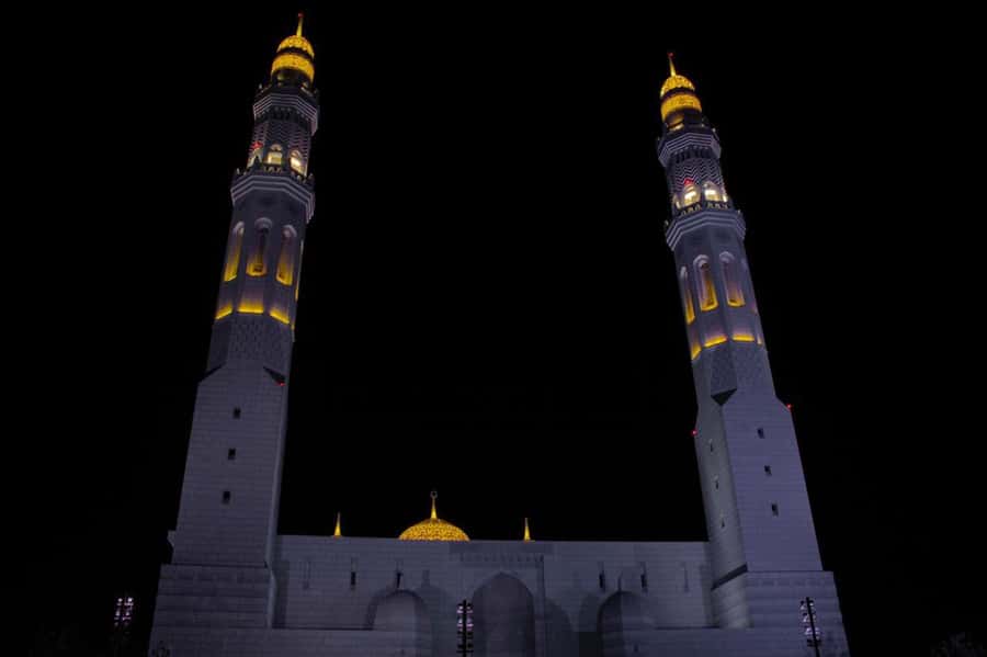 Muscat : private evening or night tour 4 hours With transfer - Why Muscat works so well after sunset