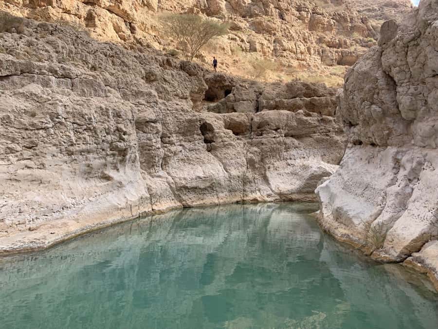 Muscat : Private trip to Wadi Shab + sinkhole - Is $116 per person fair?