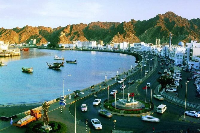Muscat Shore Excursion: Private City Highlights Tour - Muttrah Fish Market and the Corniche