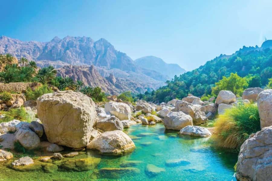 Muscat: Southern Treasures & Wadi Shab Tour with Audio Guide - Key points to know before booking