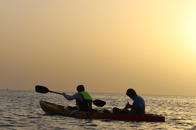 Muscat Sunset Kayak - Returning against the wind