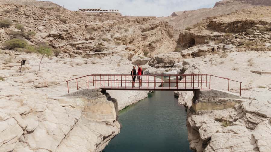 Muscat: Wadi Bani Khalid Oasis & Oman Desert Tour - Comfort, clothing, and practical limits