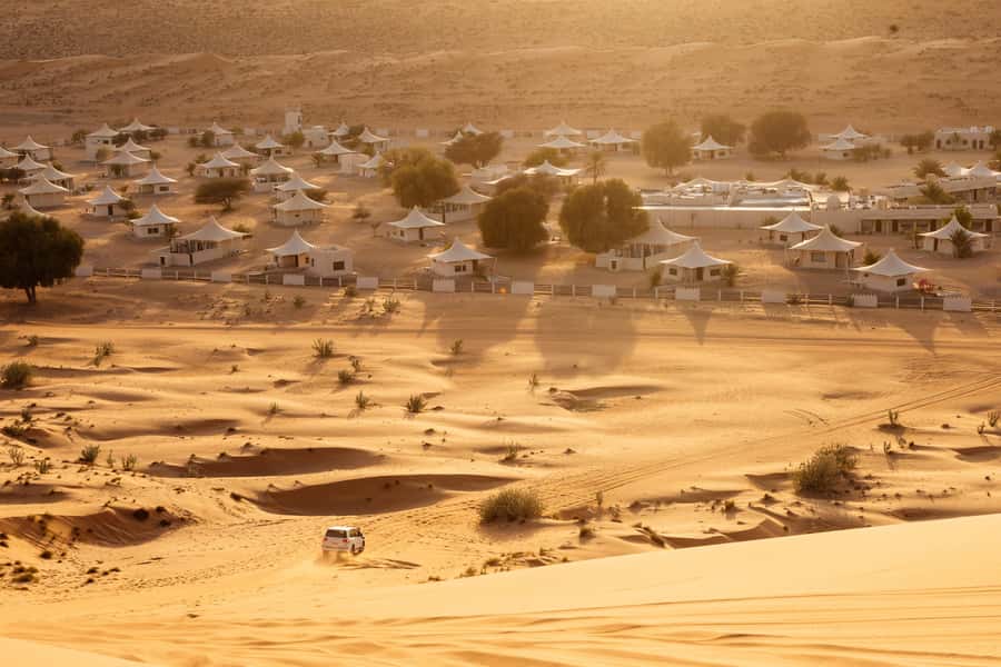 Muscat: Wadi Bani Khalid Oasis & Oman Desert Tour - Who should book the Wadi and Wahiba combination?