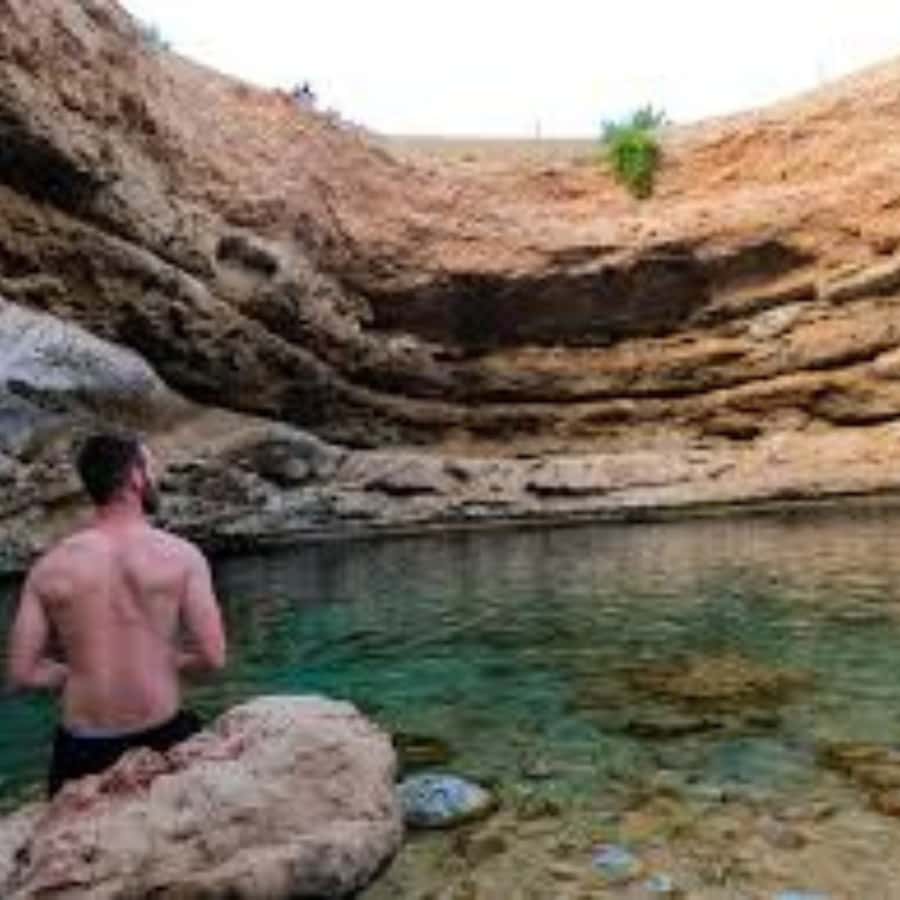Muscat: Wadi Shab & Bimmah Sinkhole... - Wadi Shab gives this day its purpose