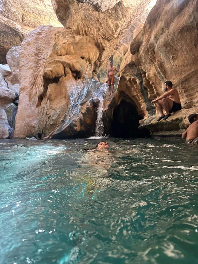 Muscat: Wadi Shab & Bimmah Sinkhole Tour with Pickup & Lunch - Is $130 per person fair?
