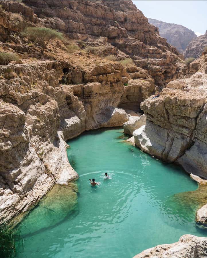 Muscat: Wadi Shab & Bimmah Sinkhole Tour with Pickup & Lunch - The Muscat pickup and 90-minute drive