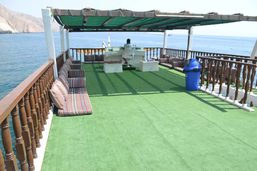 Mystic Musandam Full-Day Sea Safari - Dress, bags, and practical preparation