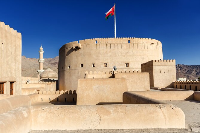 Nizwa and Oman's Historical Gems Tour - Nizwa and Jebel Shams