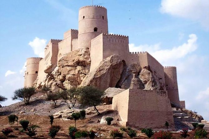 Nizwa Bahla & Jabrin Fort(Muscat tours) as private and custom trip - Bahla Fort and the old trade routes