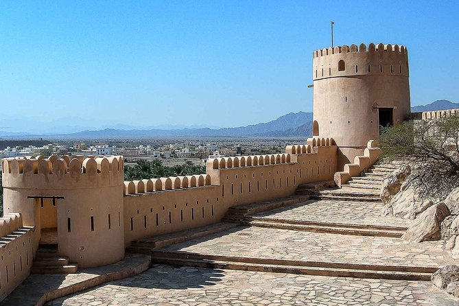 Nizwa Bahla & Jabrin Fort(Muscat tours) as private and custom trip - Timing, Friday closures, and what to bring