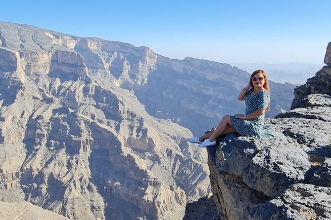 Nizwa Fort-Nizwa Souq-Misfah Al Arbyeen-Jebel Shams - Private Full Day Tour - The guide can make or break a very long day