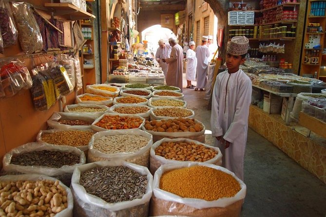 Nizwa Friday Market Jabal Chams - Al Hamra and the last loam villages