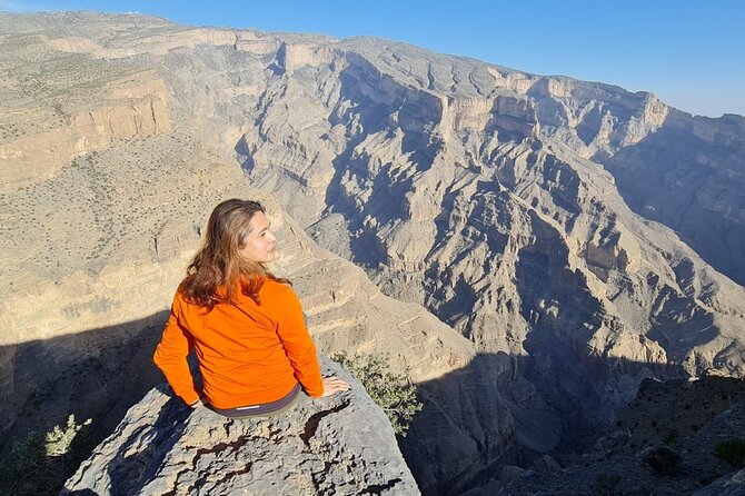 Nizwa Heritage & Jebel Shams Canyon – Private Tour from Muscat - Al Hamra and an older Omani way of life