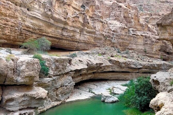Oman 3-Days 2-Night Shared Roundtrip Tour – Explore Oman's Best - The small 4WD group changes the feel of the trip