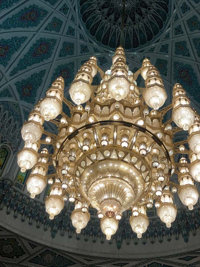 Oman: Private City Tour of Muscat with pick up/drop off - Sultan Qaboos Grand Mosque: allow an hour for the centerpiece