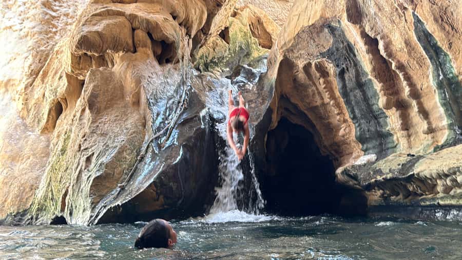 Oman’s Hidden Gems: Wadi Shab & Bimmah Sinkhole - Why Wadi Shab is worth the long ride