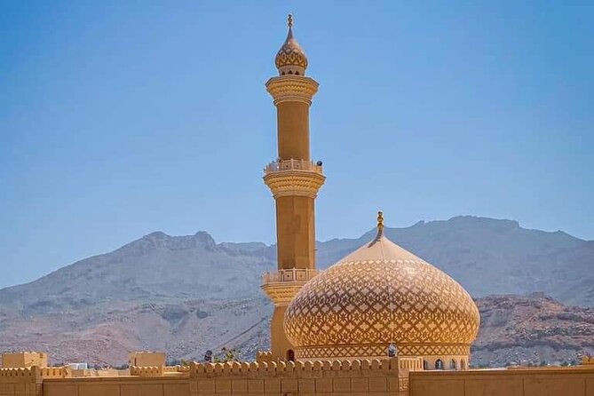 Private 2-Days Jebel Shams Overnight Camping Tours - Nizwa Fort and the story of power