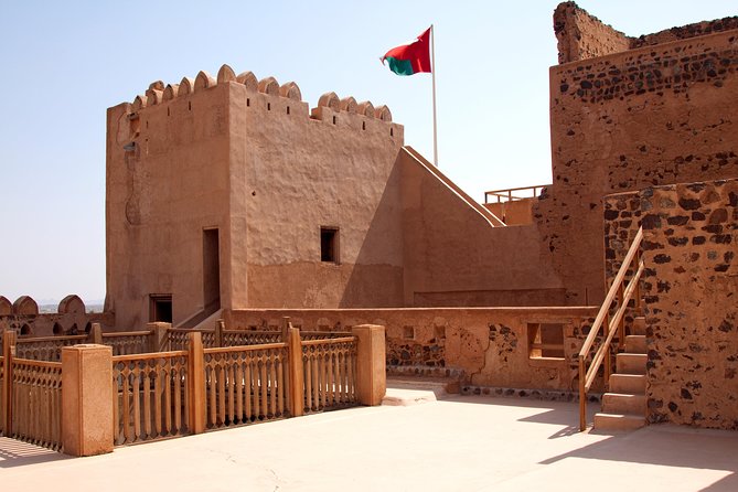 Private Day Tour to the Enchanting Forts of Nizwa - Leaving Muscat for the Hajar Mountains