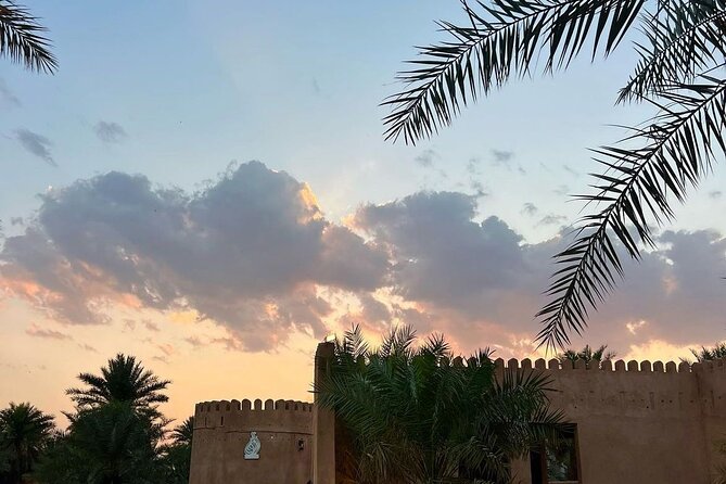 Private Day Tour to the Enchanting Forts of Nizwa - Transport, walking, and what to bring