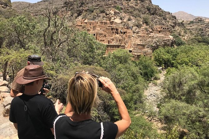 Private Day Trip to Nizwa, Jabal Akhdar (Green Mountain) & Birkat Al Moz - Inside Nizwa Fort and the old castle