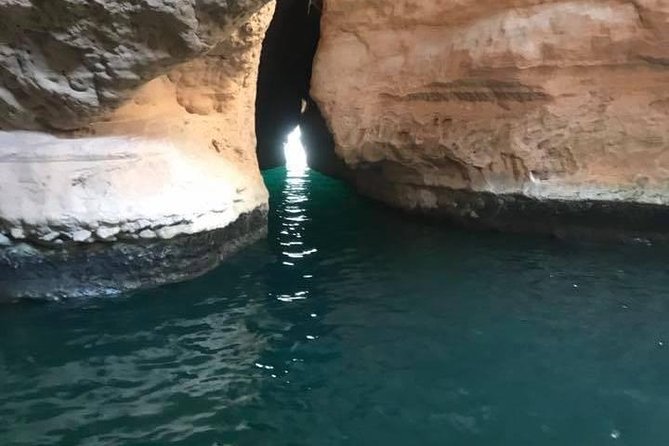 Private Day Trip to Wadi Shab & Bimmah Sinkhole Price Up To 5 Persons - Booking details worth knowing before you go