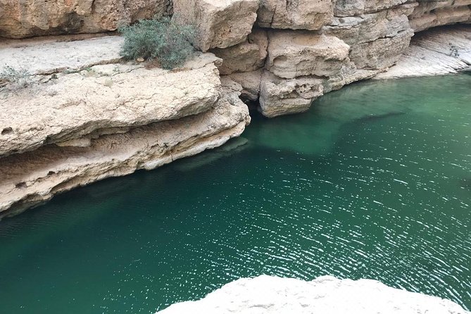 Private Day Trip to Wadi Shab, Fins Beach & Bimmah Sinkhole - What a private tour changes