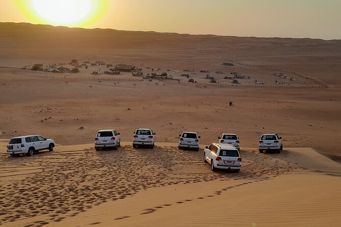 Private Desert and Wadi Tour in Oman - Red dunes first, turquoise pools later