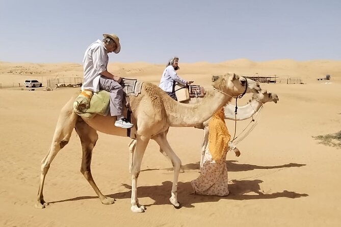 Private Full Day Tour to Wahiba Sands Desert and Wadi Hawer - Coffee, dates, and a short Bedouin visit