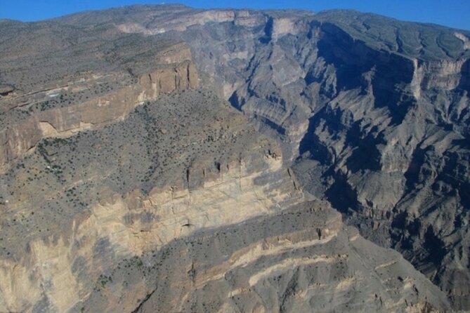 Private Full Day Trekking In the Grand Canyon (Balcony Walk) - A private guide and picnic lunch