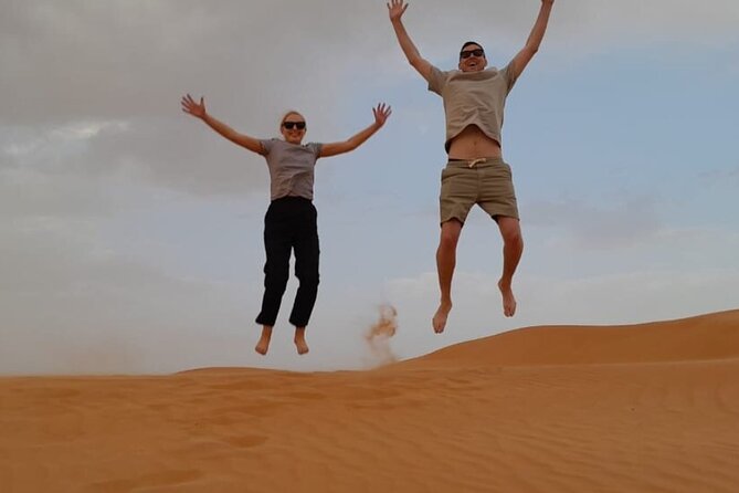 Private Full Day Wadi Bani Khalid With Watching Desert Sunset - Coffee, dates, and a Bedouin family visit