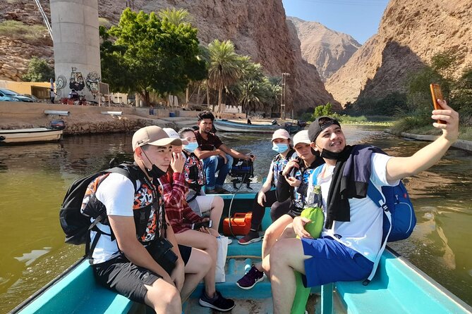 Private Full-Day Wadi Shab and Bimmah Sinkhole Tour - Fins Beach is a calm final stop