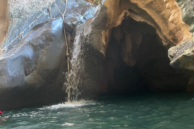 Private Full- Day Wadi Shab-Bimmah Sinkhole-Fins Beach Tour - Why Wadi Shab is worth the long day from Muscat