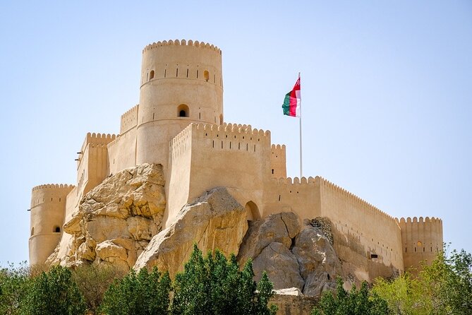 Private Half-Day Tour to Grand Mosque-Nakhal Fort and Hotspring - The 45 to 50 minute road to Nakhal