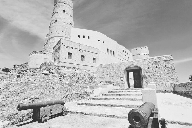 Private Historical Tour - Nizwa Fort - Nizwa Souq - Bahla Fort - Jabreen Castle - Jabreen Castle adds learning, design, and royal detail