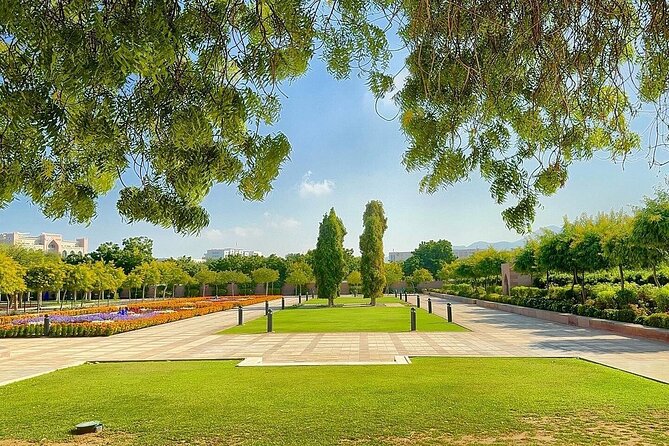 Private Muscat City Tour - Full Day - Qurum Beach as a short coastal pause