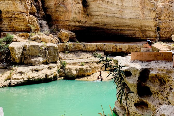 Private Oman Desert Overnight in Wahiba Sand and Wadi Exploration - Wadi Bani Khalid’s pools and palms
