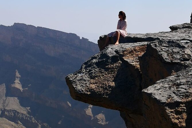 Private Overnight Jebel Shams Camping Tour - Nizwa Souq and the large tower of Nizwa Fort