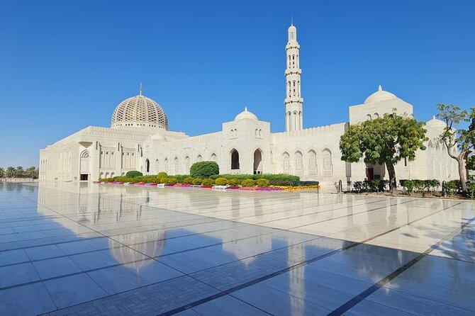Private Sultan Qaboos Grand Mosque-Nakhal Fort-Wakan Village - Full Day Tour - What the $176 price really buys