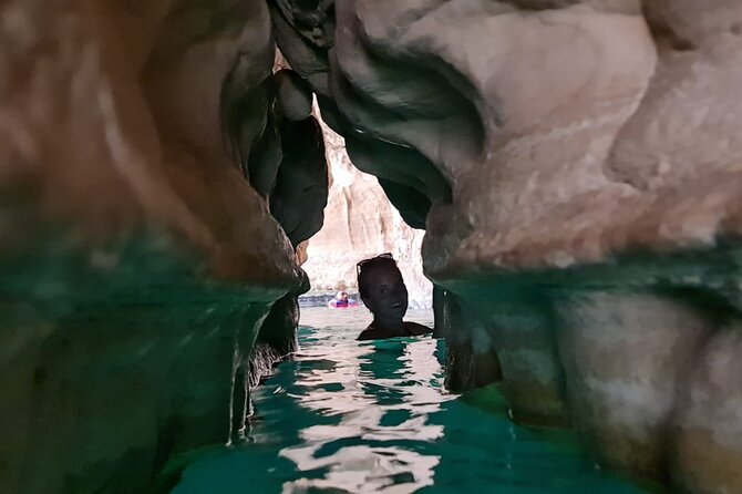 Private Tour Wadi Shab & Sinkhole Tour – Swim, Hike & Explore - Why Wadi Shab makes such a strong day trip from Muscat